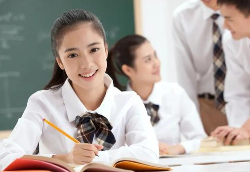 最新初中生优秀作文汇总(通用10篇)